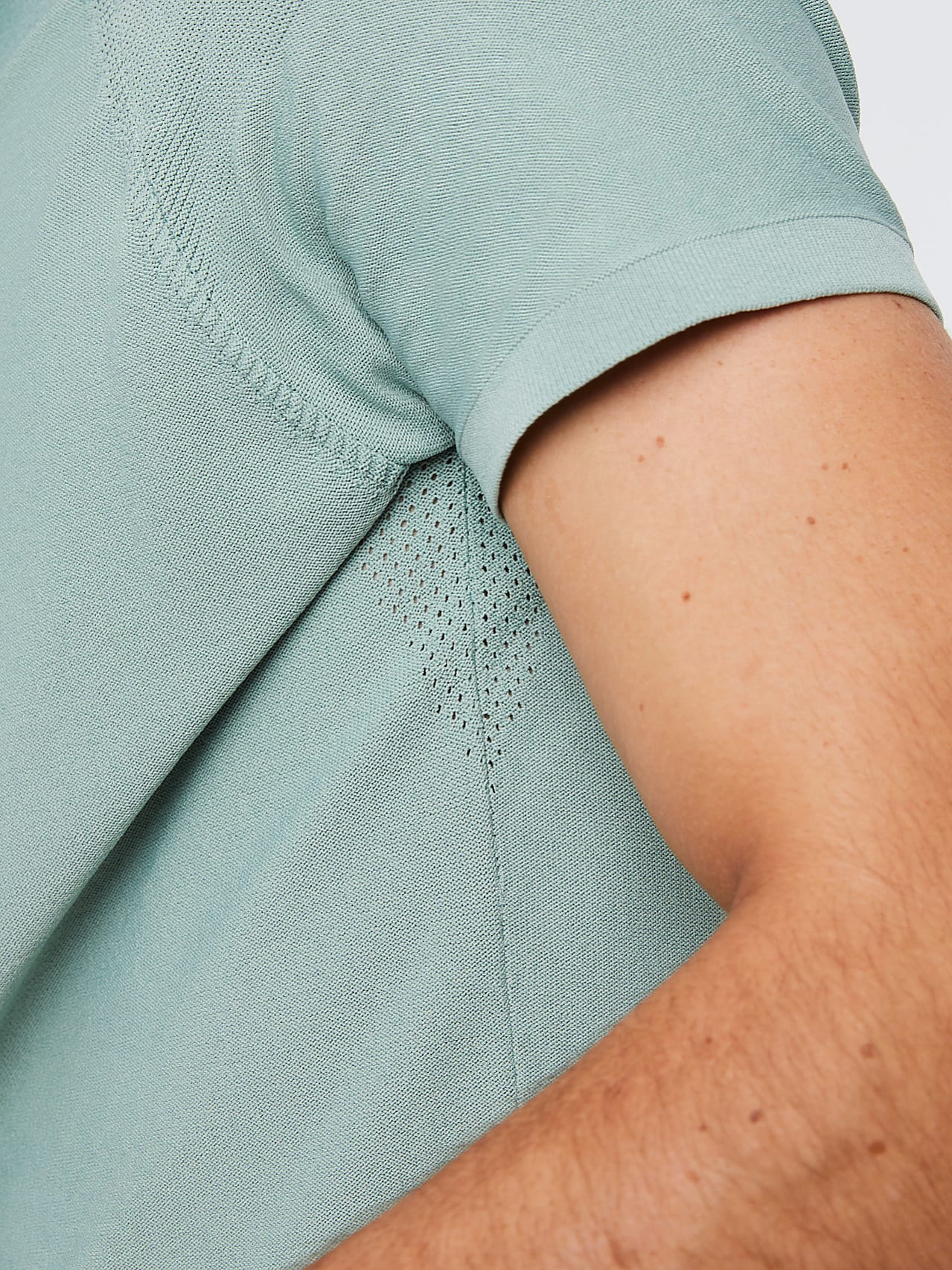 Performance-Knit-Polo-Shirt-FENZI-V1-Y5-01 2